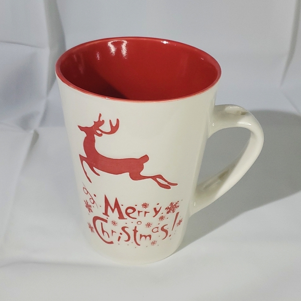 🏷5/$20🏷 White and Red Merry Christmas Jumping Reindeer Mug/Cup (missing spoon)